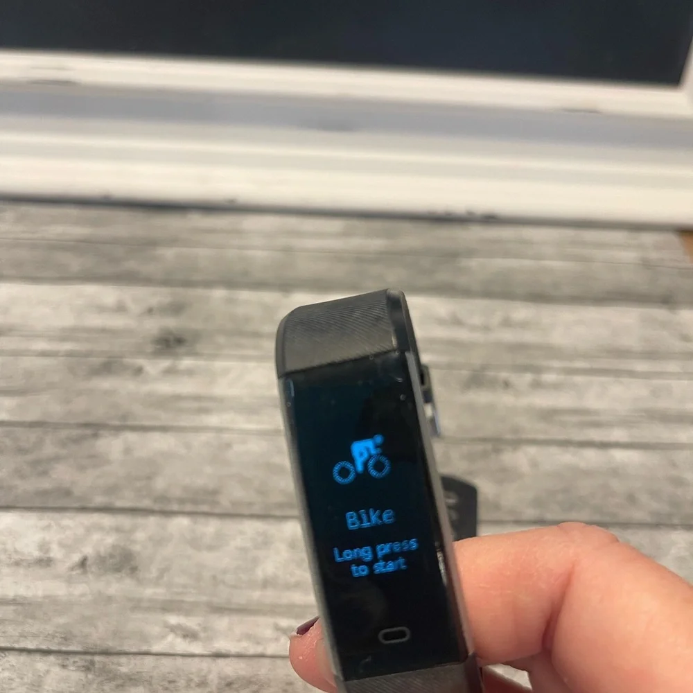 Black Fitness Tracker